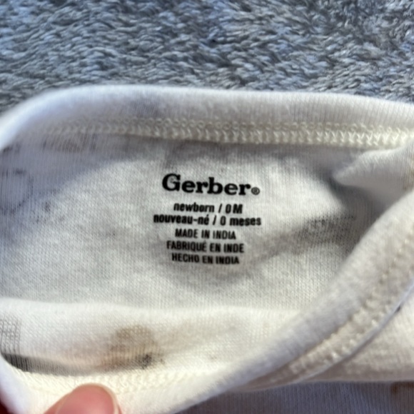 Newborn clothes bundle - Picture 5 of 9